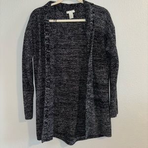 H&M women’s cardigan. Grey and black size medium